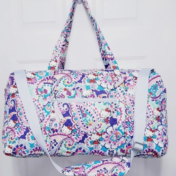 NWT Vera Bradley x Hello Kitty LIMITED EDITION large duffle bag - Picture 1 of 5